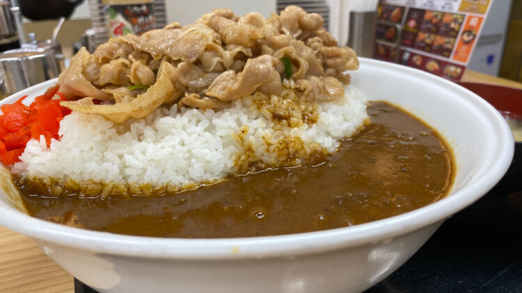 デカ盛り】伝説のすた丼屋 池袋店｜すたみなカレー肉飯増し×2（総重量