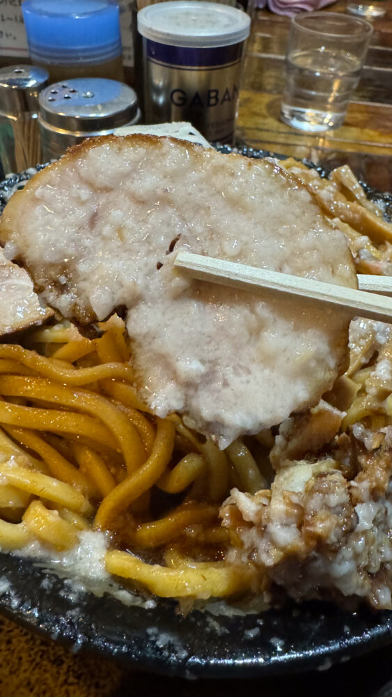 太麺 爆盛油そば 麺300g』らーめん 平太周 味庵 西大島店のレビュー