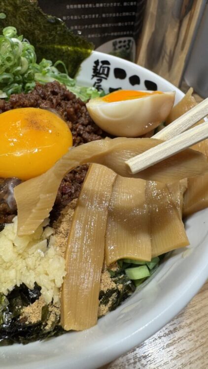 食レポ】麺屋こころ 秋津店｜全部載せ台湾まぜそば+麺特盛り（360g